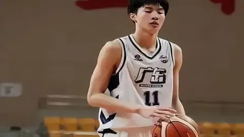 ：威少加盟能否破解球队后场困境，四人阵容能否力挽狂澜