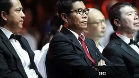 国安对英博激战三度冲突：混战升级，达万推搡毕津浩，主帅险遭锁喉